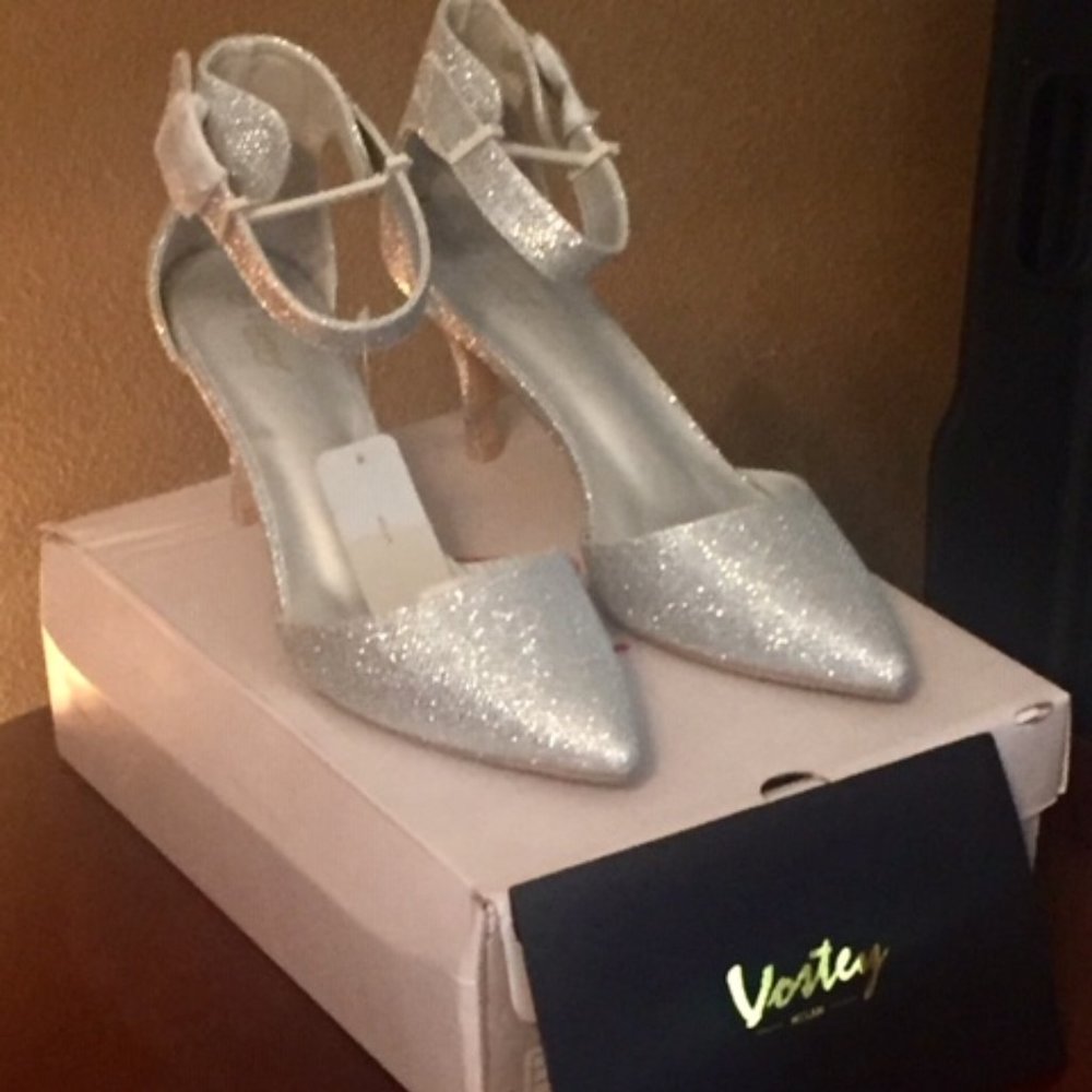 Silver Glitter Shoes - 9
